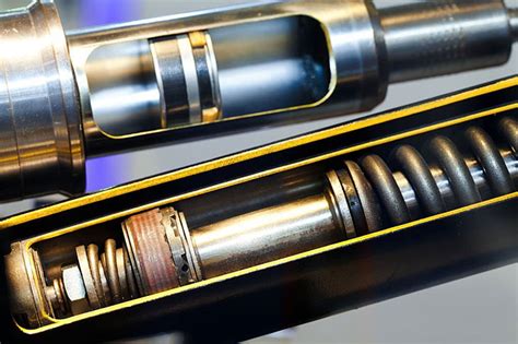 Do Struts Make Noise When Turning