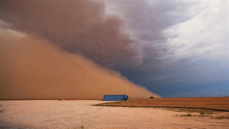 do the great plains in usa have dust storms