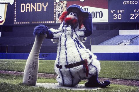 do the yankees have a mascot