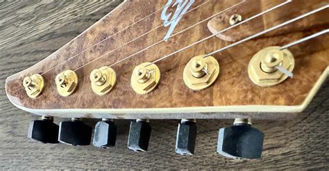 Do Tuning Machines Affect Tone