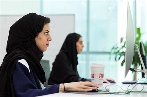 do women work in saudi arabia