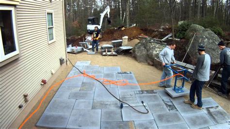 Do You Lay A Patio Level