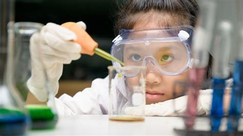 Do You Need Goggles For Physics