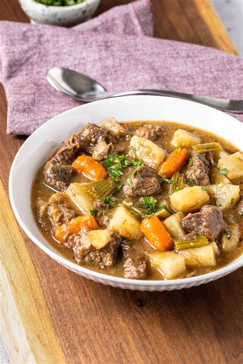 Do You Put Celery In Beef Stew