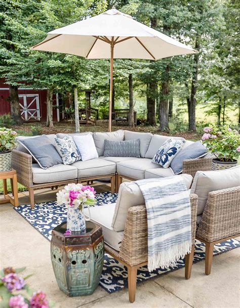 Do-It-Yourself Patio Decor