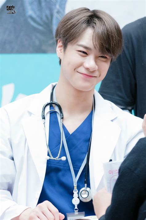 Doctor Outfit Moonbin
