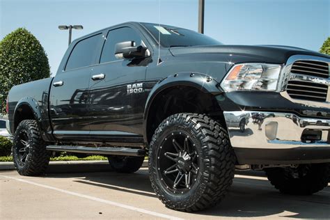 dodge ram 1500 wheels and tires packages
