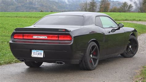 dodge challenger 2010 srt8 horsepower