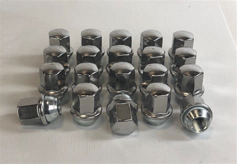 Dodge Ram 1500 Lug Nut Size
