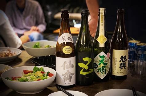 What Does Sake Taste Like? [Definitive Guide] Medmunch