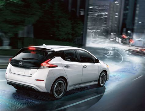 does 2025 nissan leaf have e-pedal