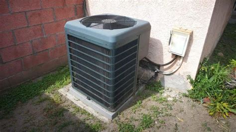 Does Air Conditioner Use Outside Air
