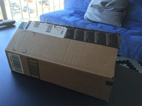 Does Amazon Box Say What's Inside
