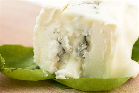 Does Baking Cheese Kill Mold