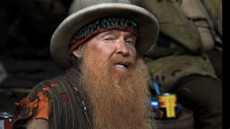 Does Billy Bones Serve Alcohol