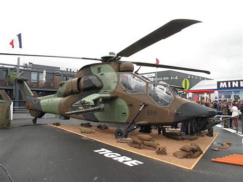 does canada have attack helicopters