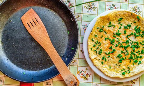 Does Ceramic Cookware Leach