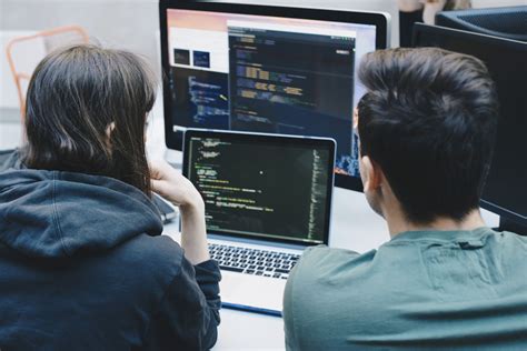 does computer science teach programming