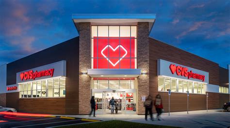 does cvs carry contacts in store