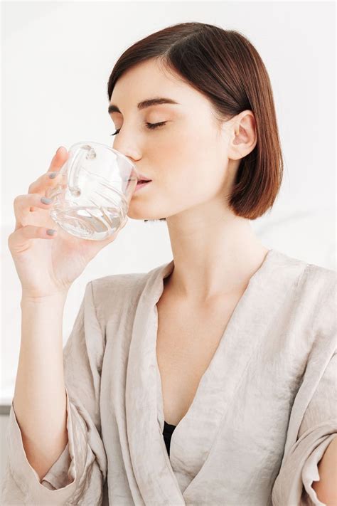 Does Drinking Hot Water Help With Uti