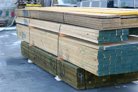 does epi wood siding need to be treated