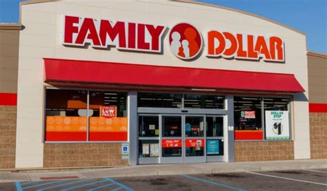 does family dollar hire at 16