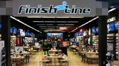 does finish line have free returns
