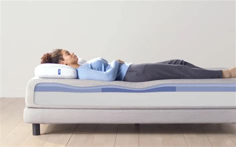 does firm mattress help back pain