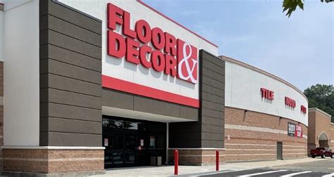 does floor and decor have sales