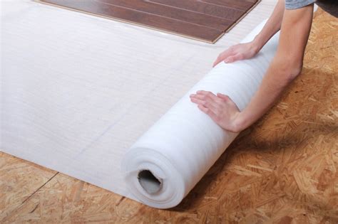 does flooring underlayment need to be taped down