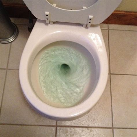 does food coloring stain toilet bowls