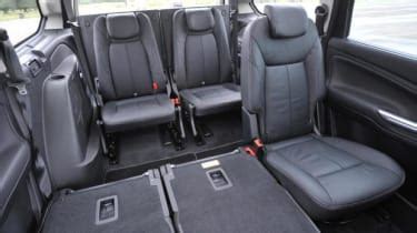 does ford galaxy have sliding doors