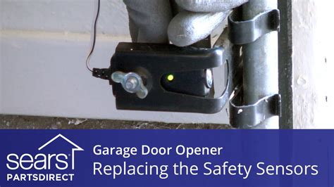 does garage door opener sensors have to work for remote