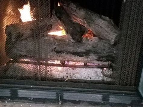 does gas fireplace need blower