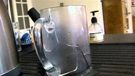 Does Glass Explode When It Gets Hot