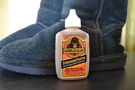 does gorilla glue work on rubber boots