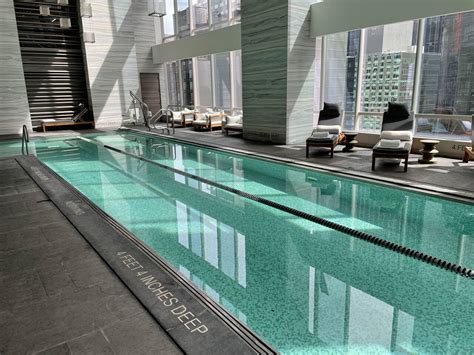 does grand hyatt new york have a swimming pool