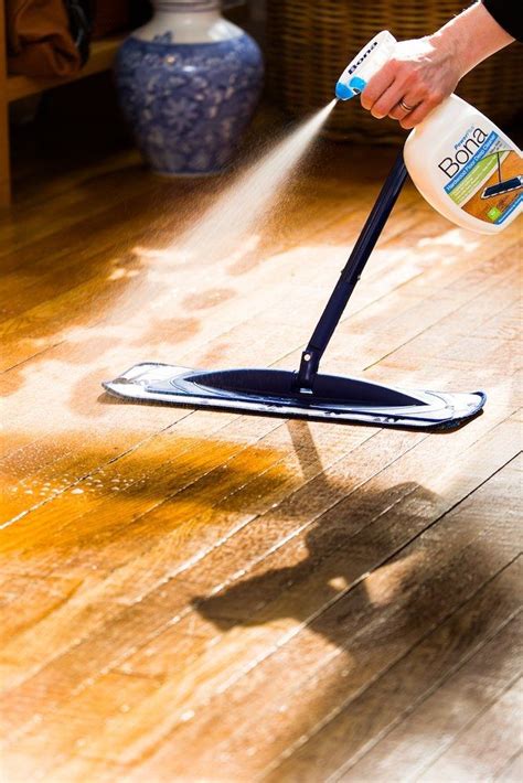 does hardwood floor cleaner remove bacteria