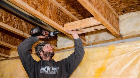 does homeowners insurance cover a cracked floor joist