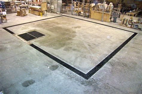 does ipc code require floor drains for a repair garage