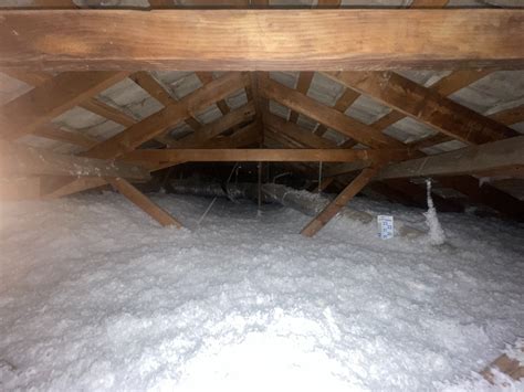 does it help to layer insulation in the attic