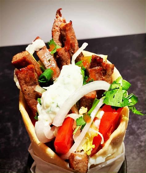 Does Lamb Gyro Have Beef