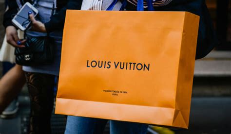 Does Lv Ever Have Sales