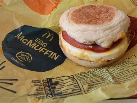 does mcdonald's serve breakfast all day 2022