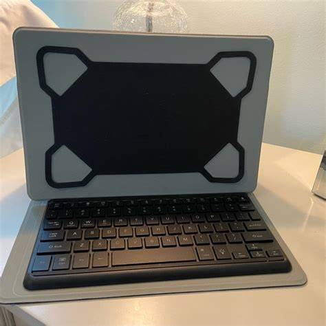 does medge keyboard work with laptop