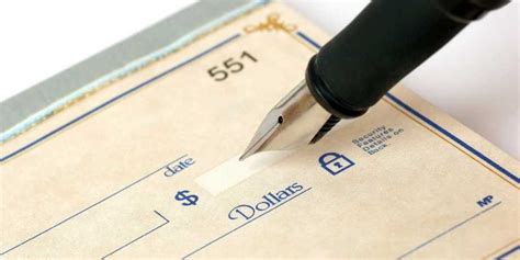 Does Petsmart Accept Checks