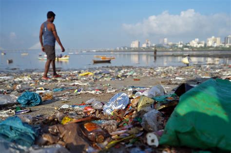 Does Plastic Pollution Affect Climate Change