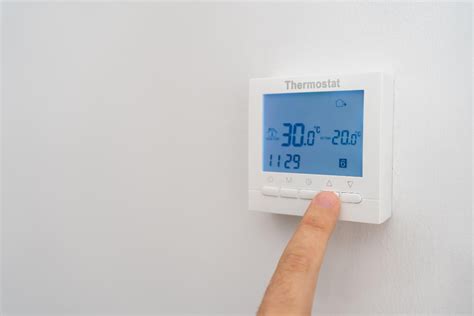 Does Programming Thermostat Save Money