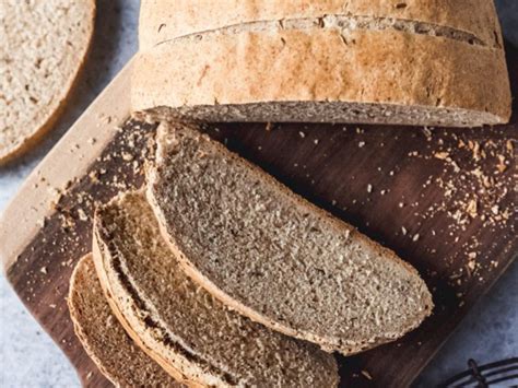 Does Rye Bread Have More Calories