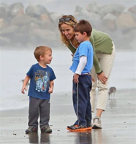 does sheryl crow have kids